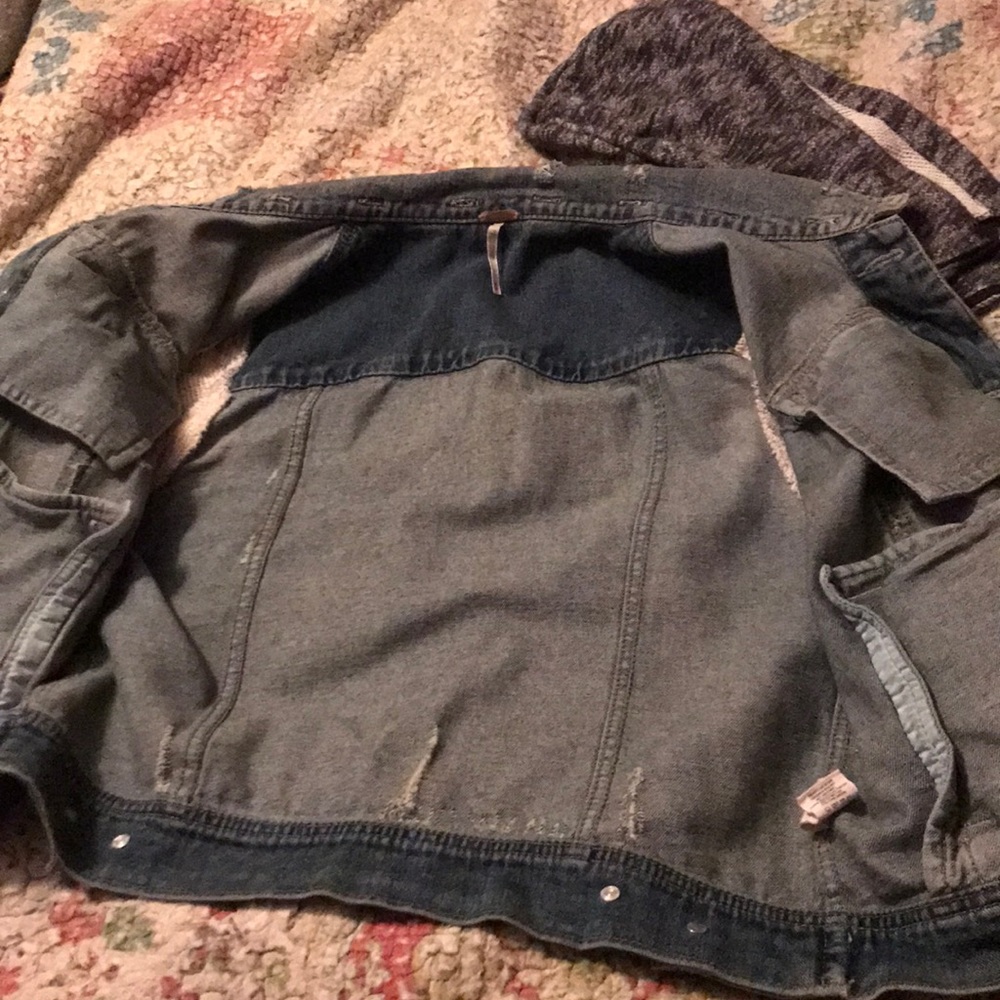 Free People Distressed Jean Jacket Orig.$168 - Picture 4 of 4